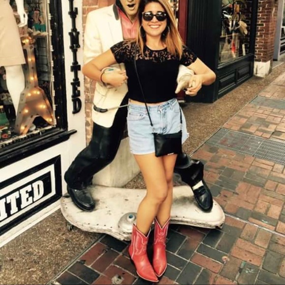 Levi’s Vintage high waisted cutoff shorts - Picture 6 of 7